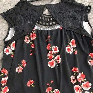 Maurice’s floral blouse 2x